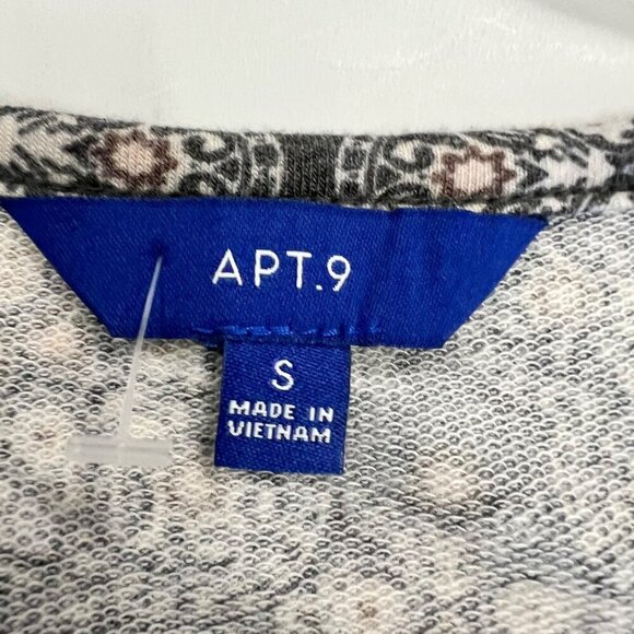Apt. 9 Women's Long Ladder Sleeve Top Gray/Multi Size Small - Picture 8 of 9
